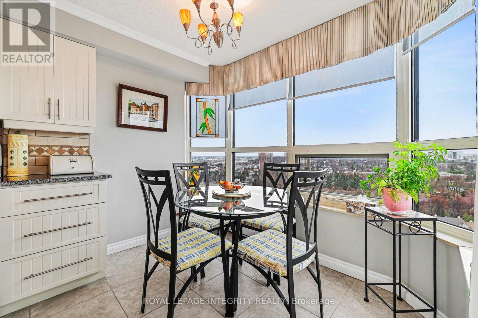 1905 - 1510 Riverside Drive, Ottawa, Ontario  K1G 4X5 - Photo 8 - X13011672