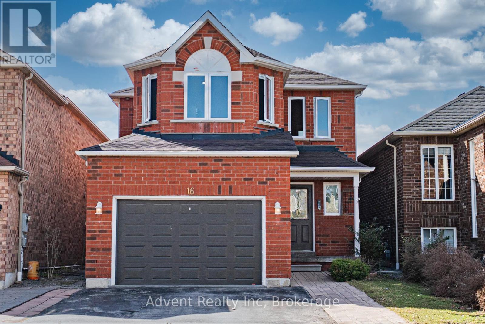 16 HIBBARD DRIVE, Ajax, Ontario