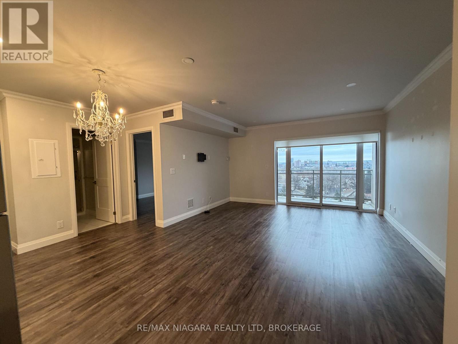 814 - 5698 Main Street, Niagara Falls, Ontario  L2G 5Z4 - Photo 14 - X13011564