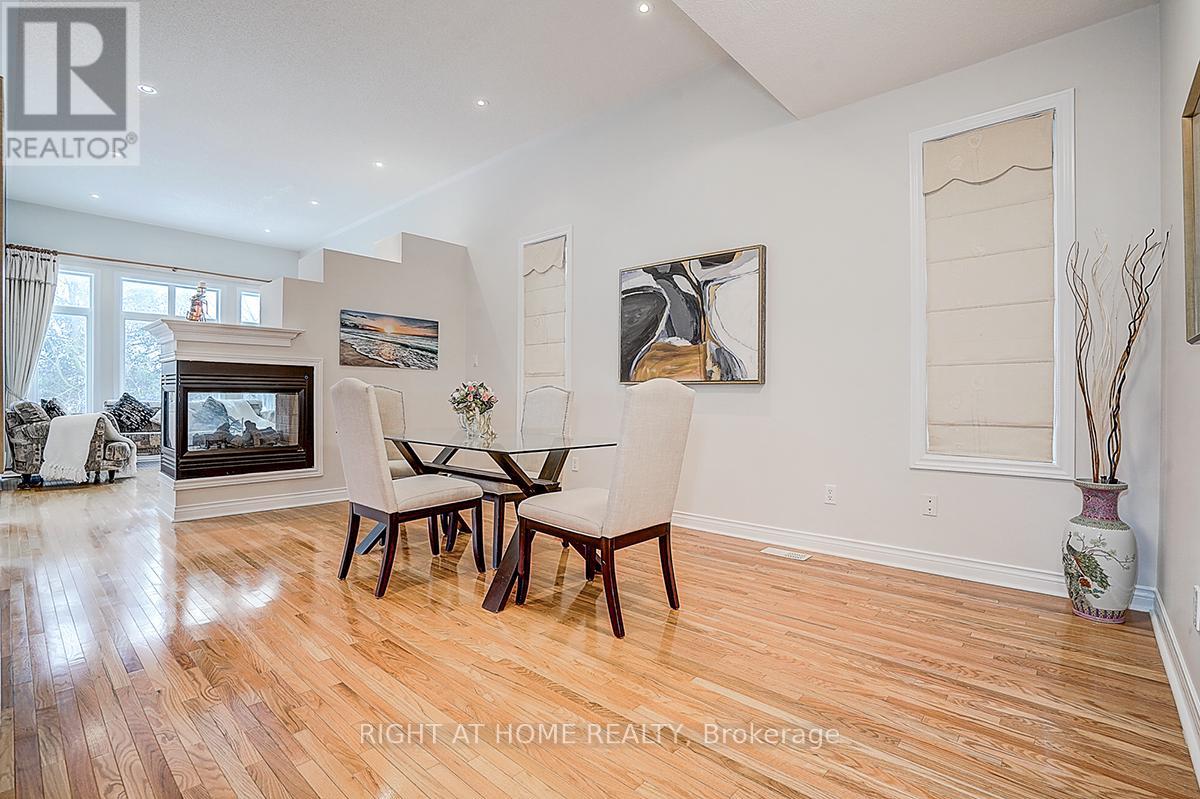 47 Toporowski Avenue, Richmond Hill, Ontario  L4S 2G9 - Photo 7 - N13011480