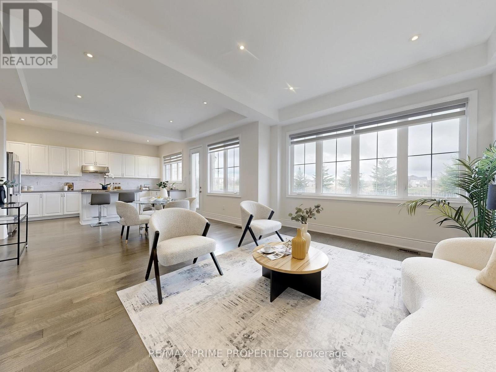 46 Scrivener Drive, Aurora, Ontario  L4G 0Y8 - Photo 12 - N13011494