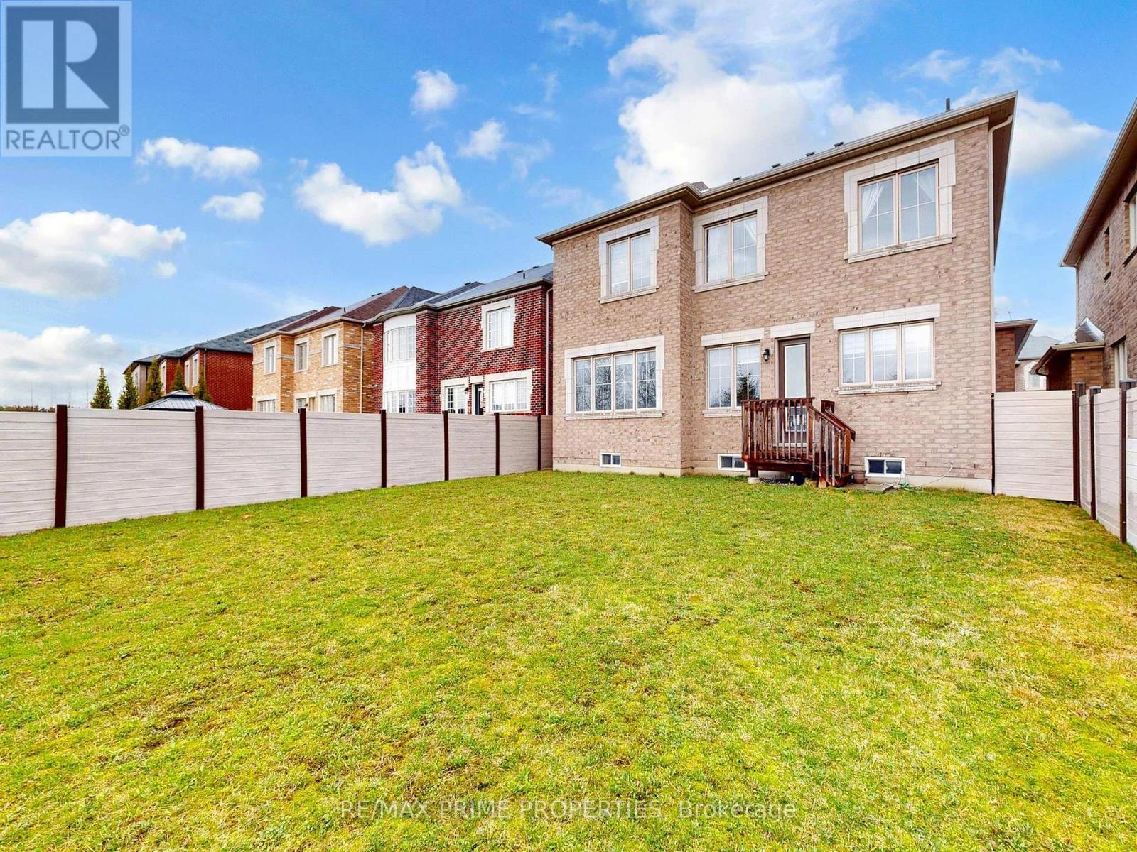 46 Scrivener Drive, Aurora, Ontario  L4G 0Y8 - Photo 37 - N13011494