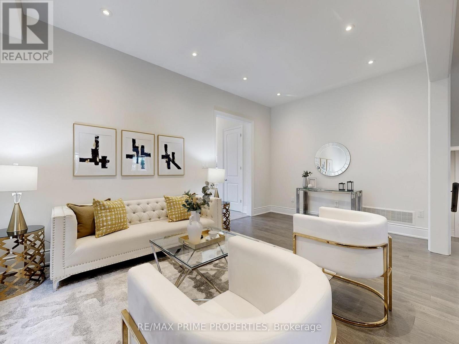 46 Scrivener Drive, Aurora, Ontario  L4G 0Y8 - Photo 5 - N13011494