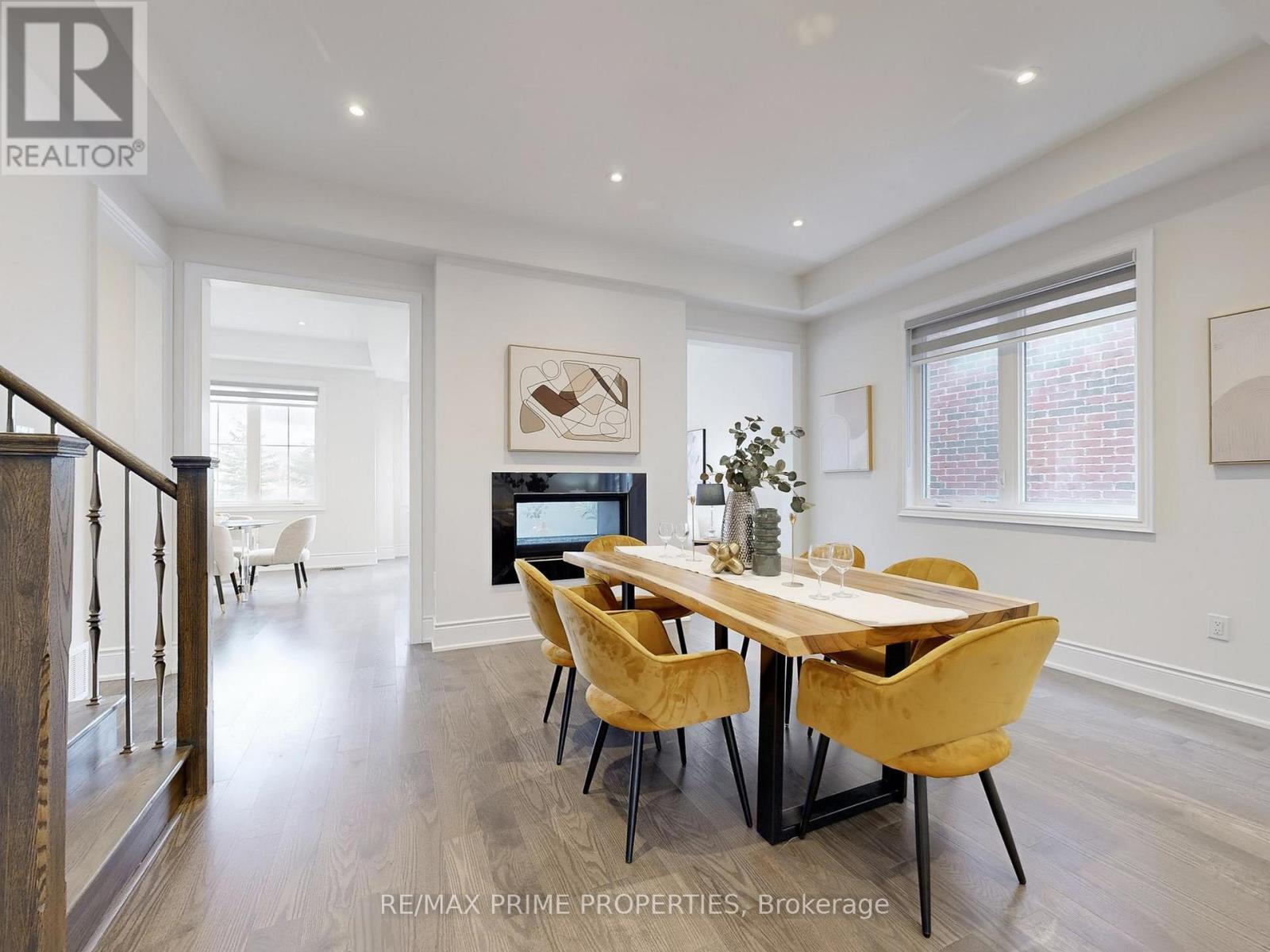 46 Scrivener Drive, Aurora, Ontario  L4G 0Y8 - Photo 7 - N13011494