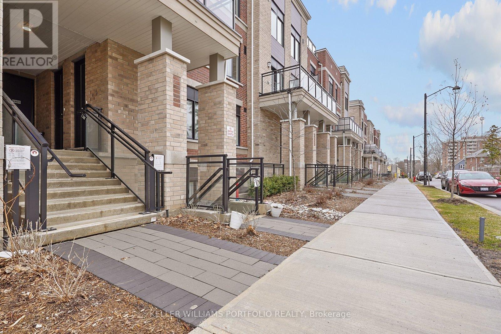 2205 - 58 Elizabeth Street S, Richmond Hill, Ontario  L4C 5W2 - Photo 3 - N13011552