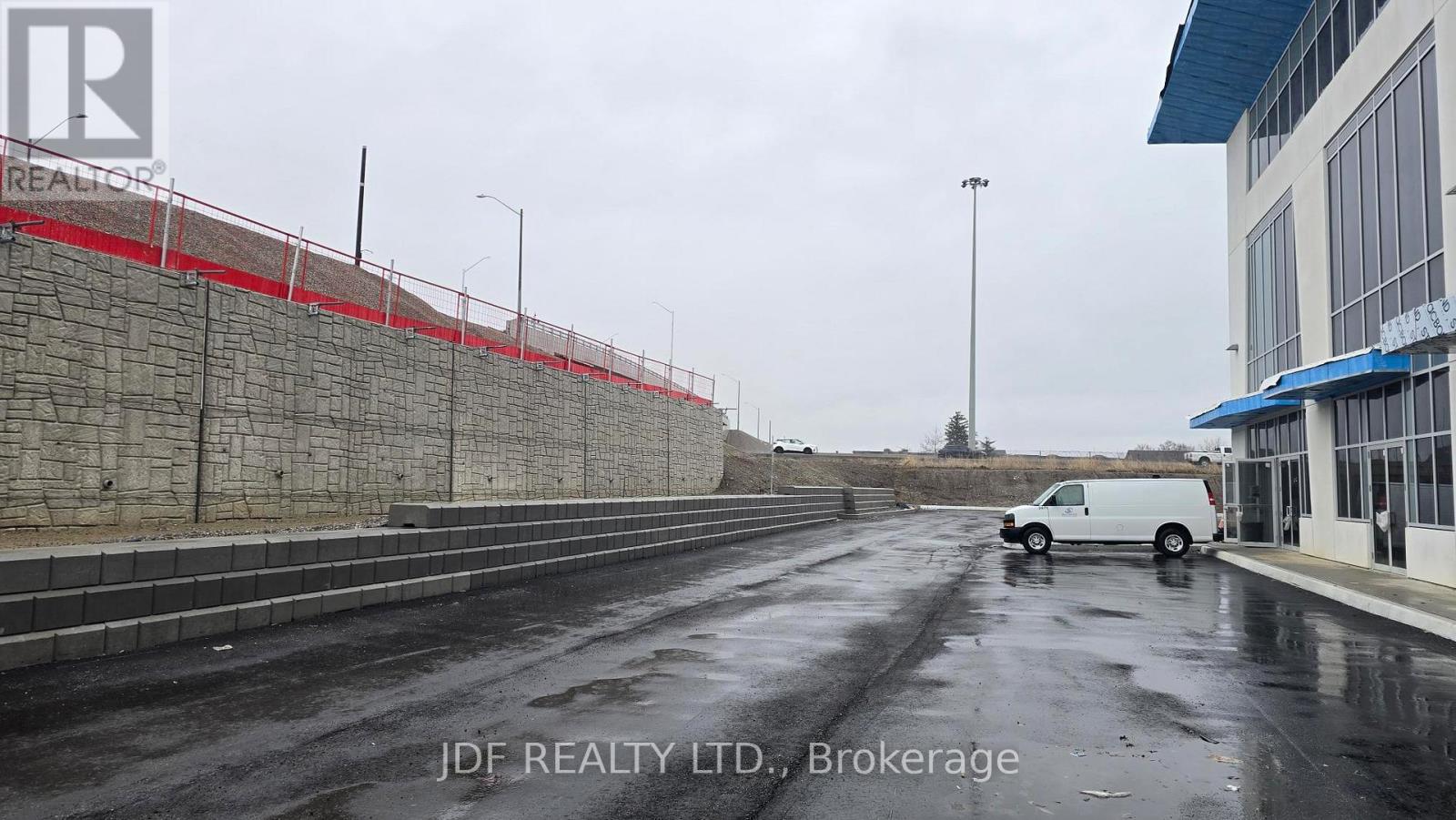 2nd Floor 201 & 205 - 435 Cityview Boulevard, Vaughan, Ontario  L4H 3M3 - Photo 8 - N13011562