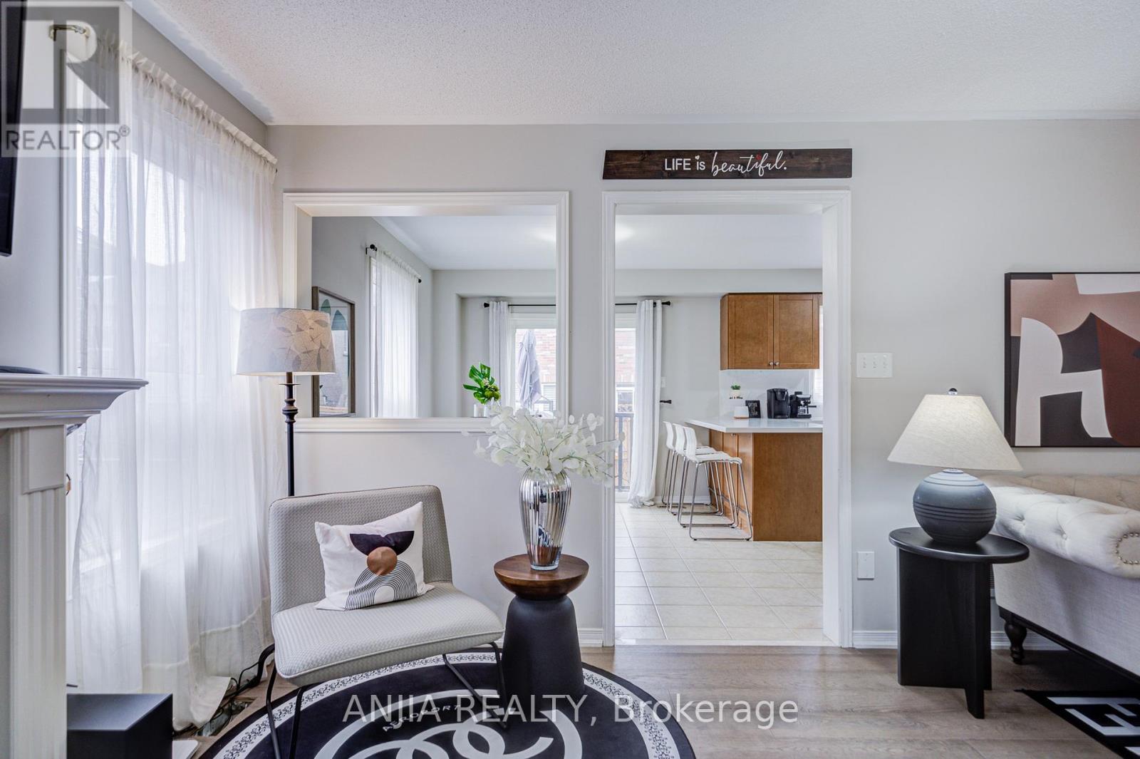 29 Butterwood Lane, Whitchurch-Stouffville, Ontario  L4A 0M7 - Photo 11 - N13011576