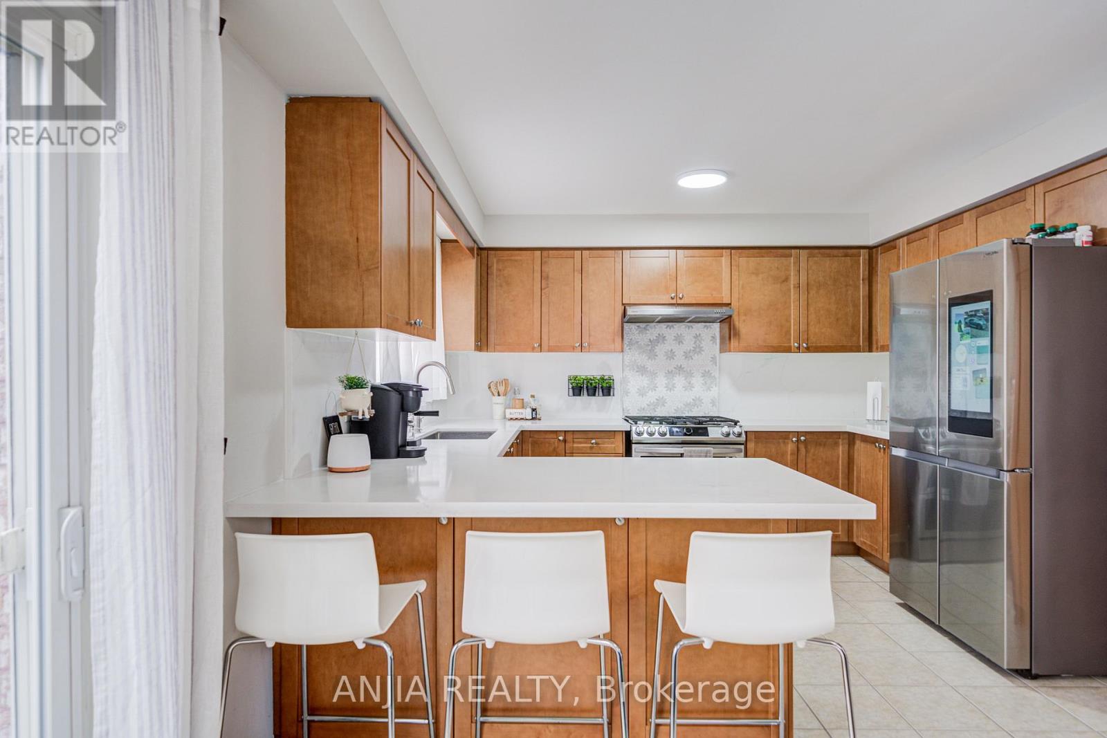 29 Butterwood Lane, Whitchurch-Stouffville, Ontario  L4A 0M7 - Photo 18 - N13011576