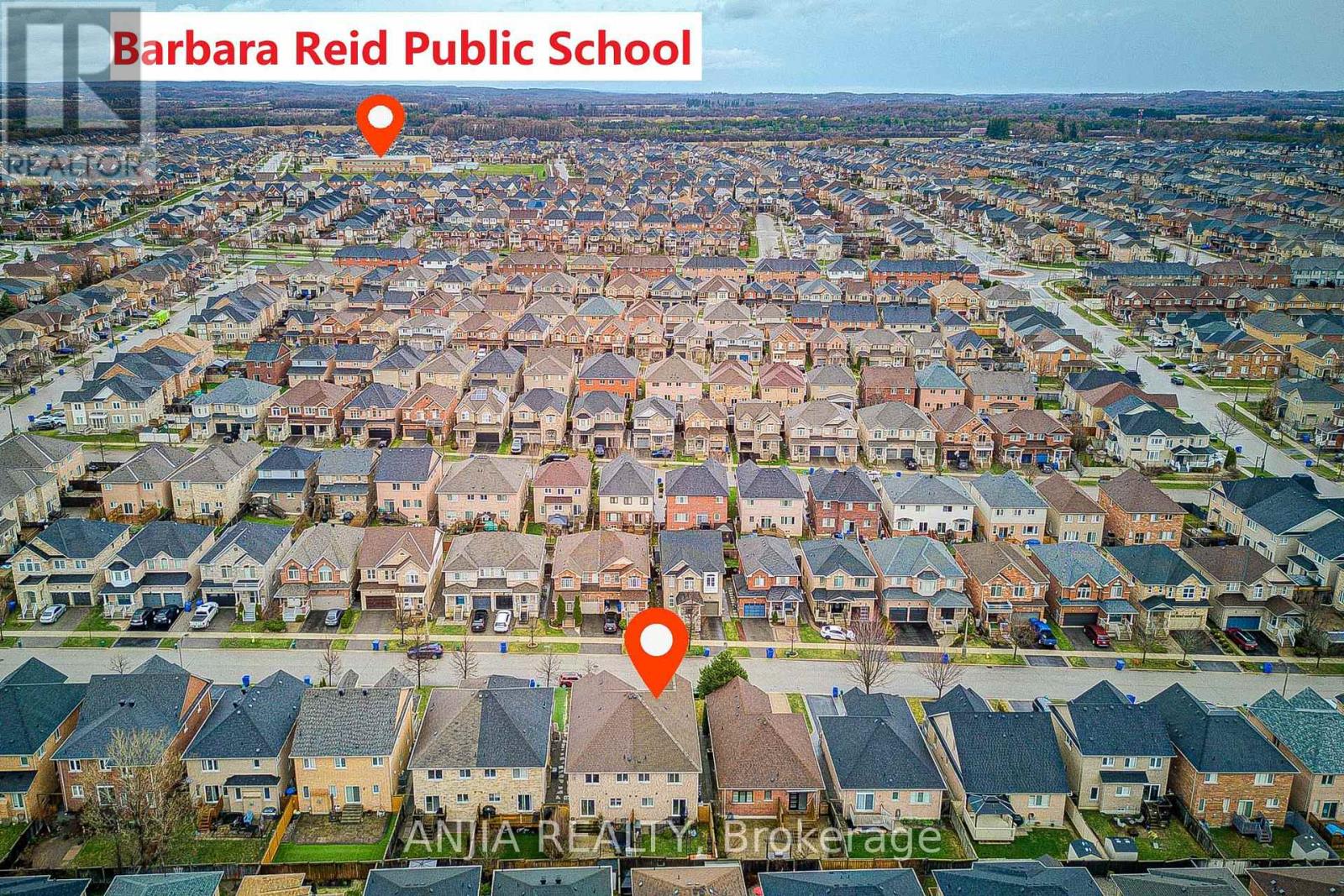 29 Butterwood Lane, Whitchurch-Stouffville, Ontario  L4A 0M7 - Photo 2 - N13011576