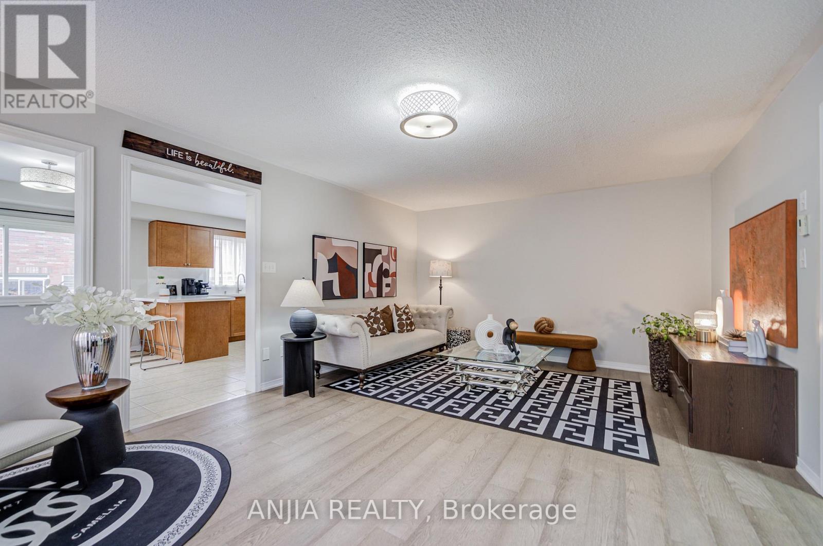 29 Butterwood Lane, Whitchurch-Stouffville, Ontario  L4A 0M7 - Photo 9 - N13011576