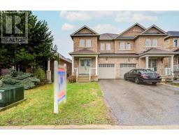 29 BUTTERWOOD LANE, Whitchurch-Stouffville, Ontario