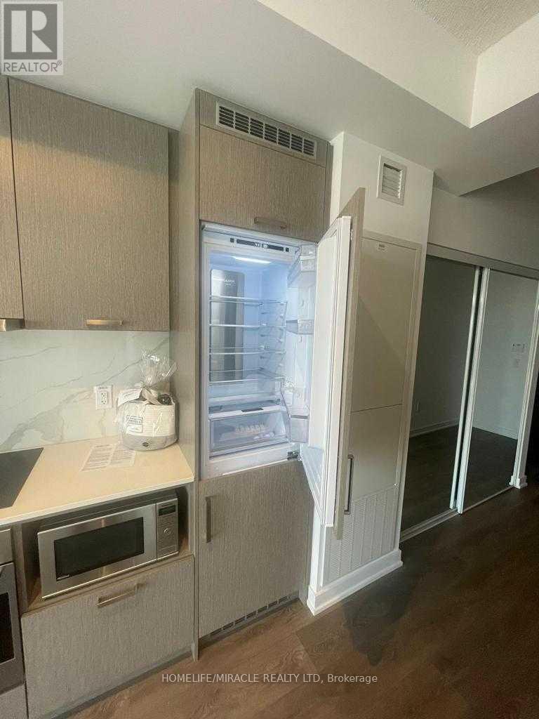 1617 - 38 Honeycrisp Crescent, Vaughan, Ontario  L4K 0M8 - Photo 14 - N13011608