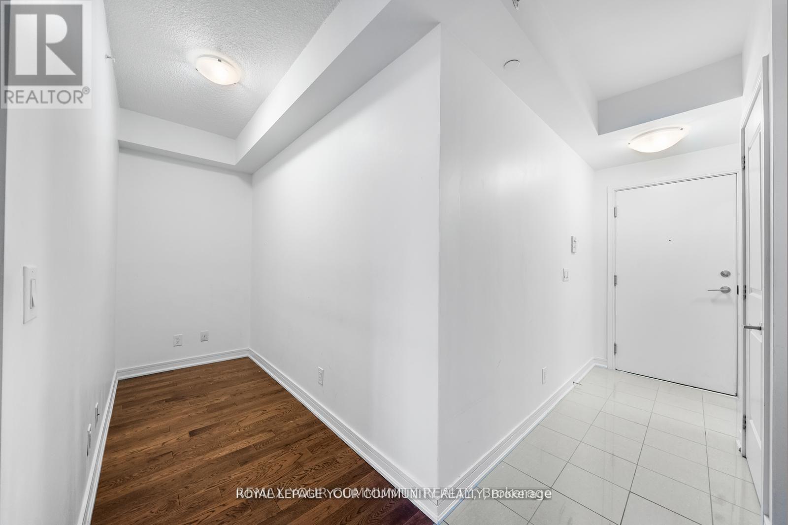 1613 - 9201 Yonge Street, Richmond Hill, Ontario  L4C 1H9 - Photo 17 - N13011628