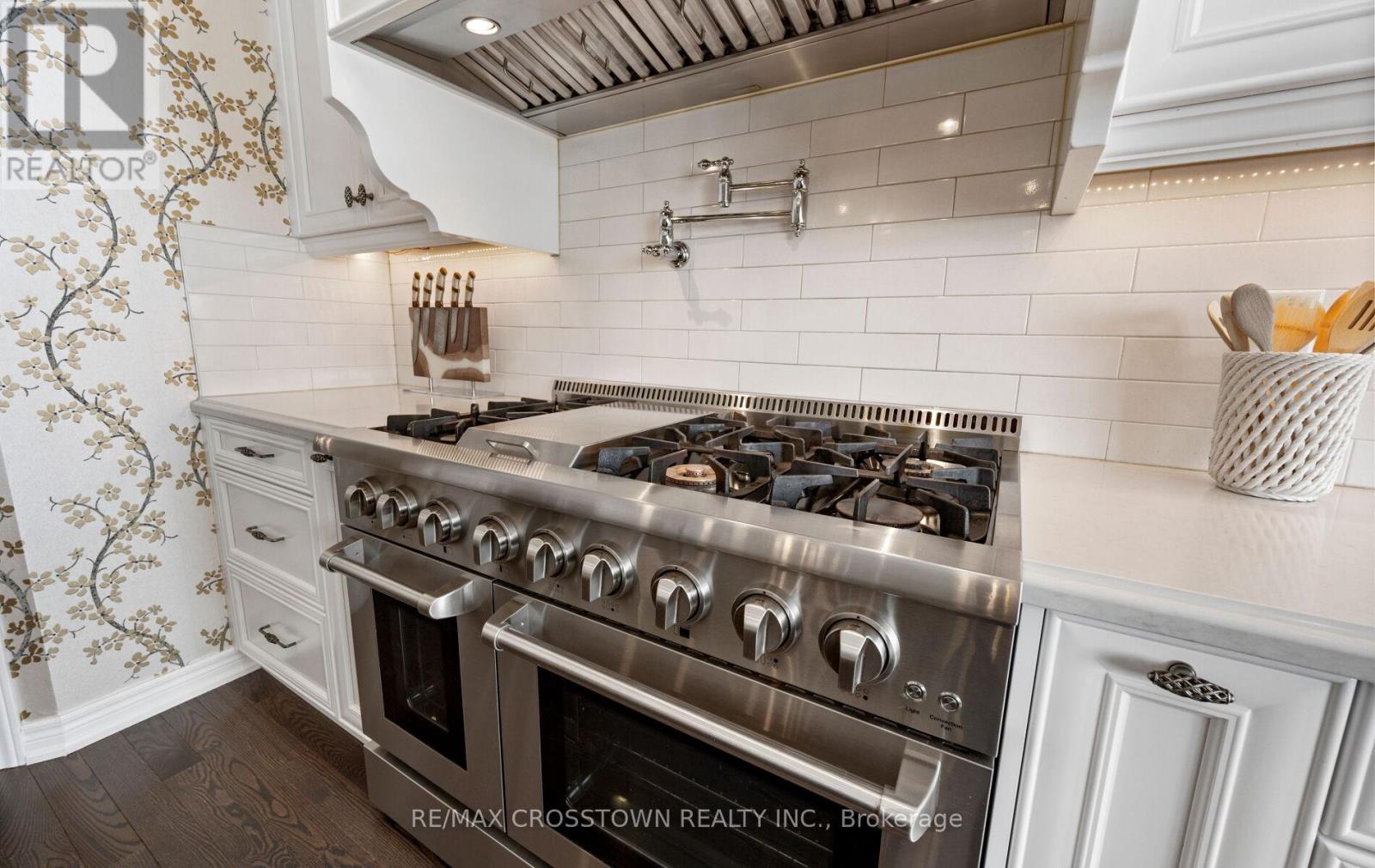 46 Pierce Place, New Tecumseth, Ontario  L0G 1W0 - Photo 18 - N13011634