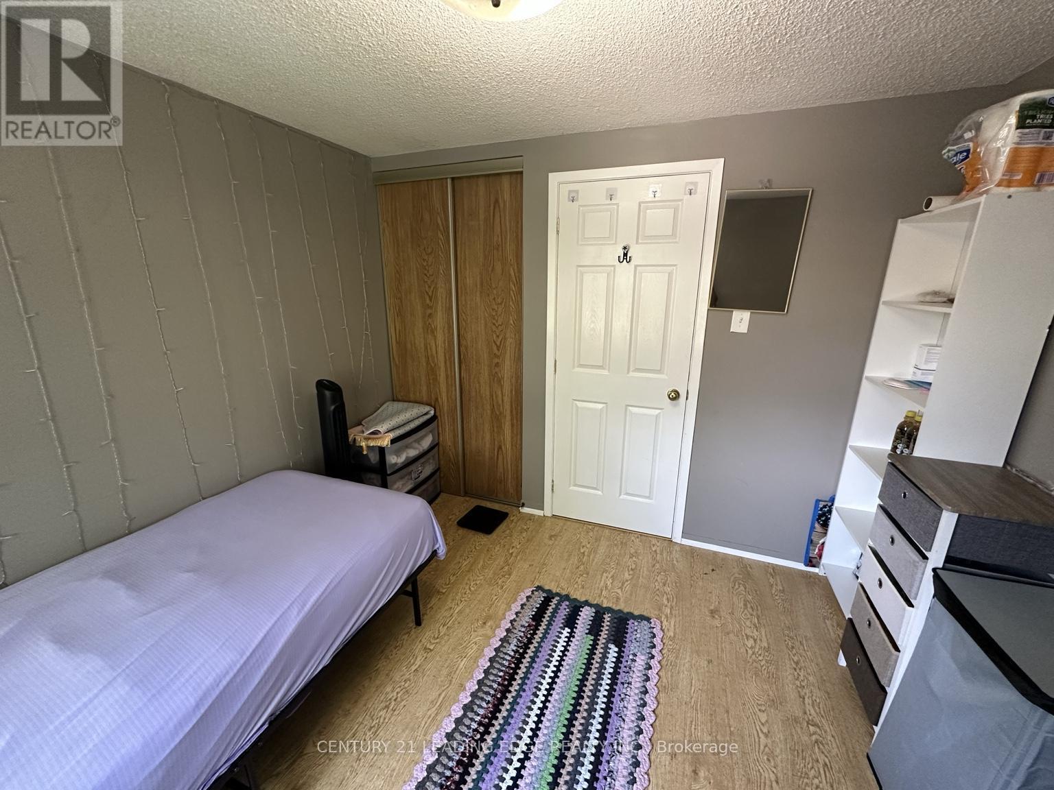 257 London Road, Newmarket, Ontario  L3Y 6L3 - Photo 18 - N13011650