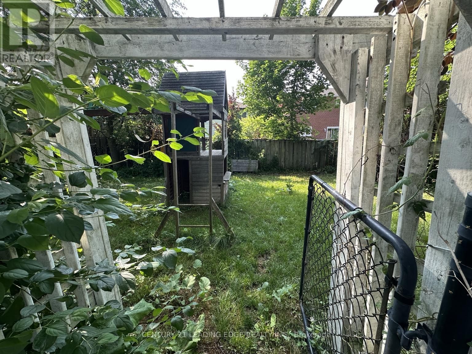 257 London Road, Newmarket, Ontario  L3Y 6L3 - Photo 26 - N13011650