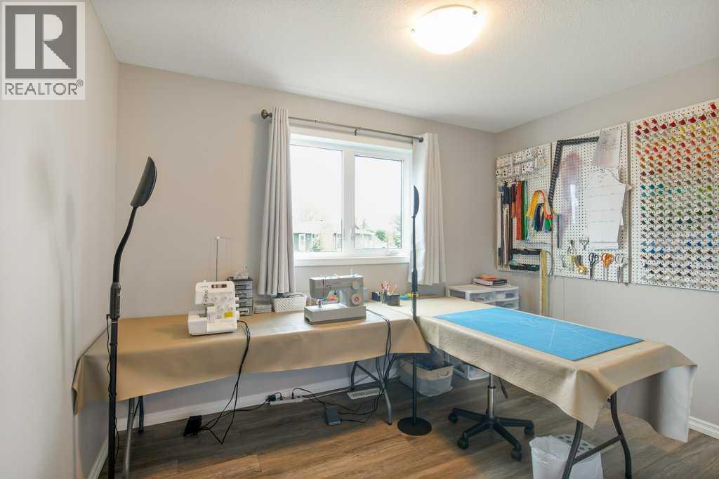 36 Harvey Close, Red Deer, Alberta  T4N 6C4 - Photo 37 - A2235898