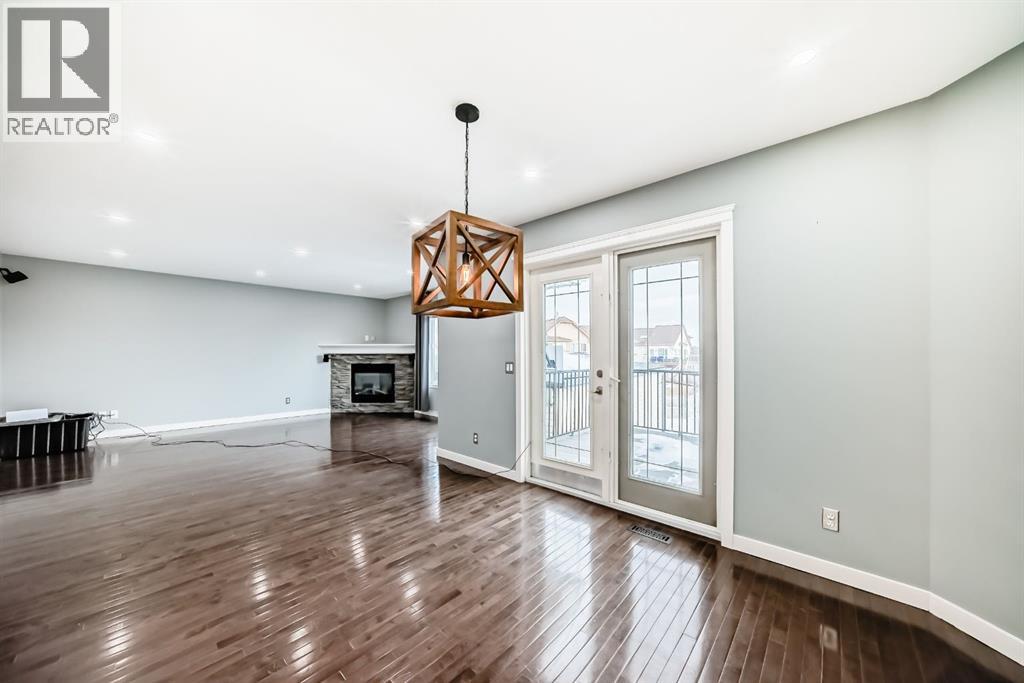 40 Cimarron Crescent, Okotoks, Alberta  T1S 1S7 - Photo 11 - A2286719