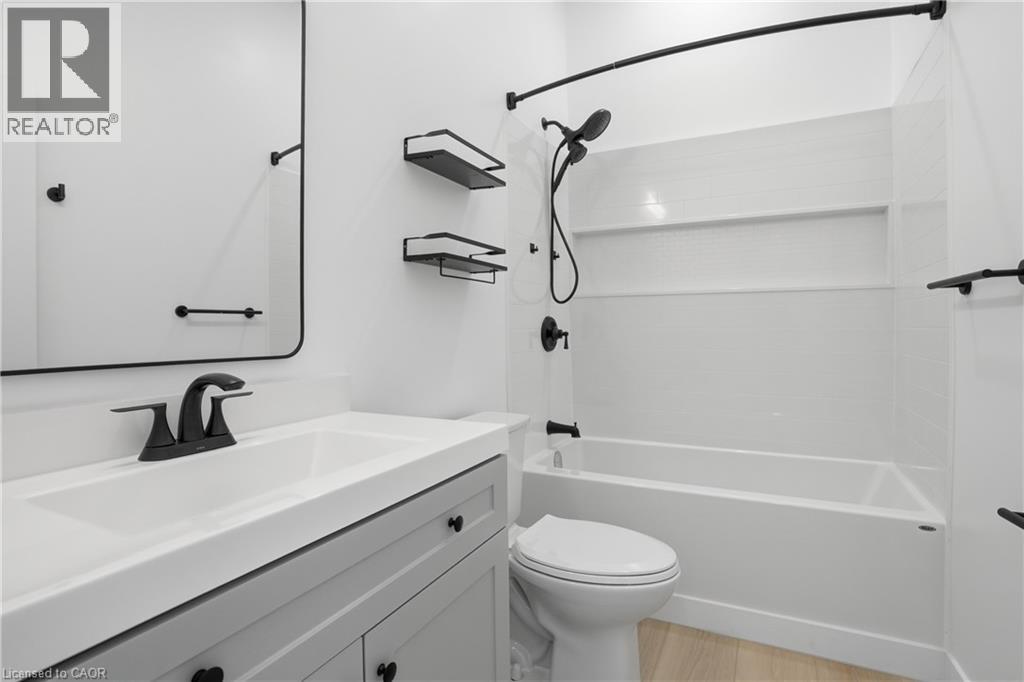 1110 Cannon Street E Unit# C, Hamilton, Ontario  L8L 2J6 - Photo 10 - 40821557