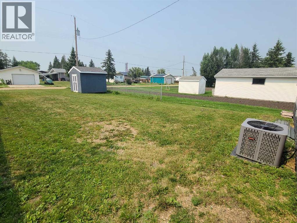 10006 100 Street, Nampa, Alberta  T0H 2R0 - Photo 36 - A2150708
