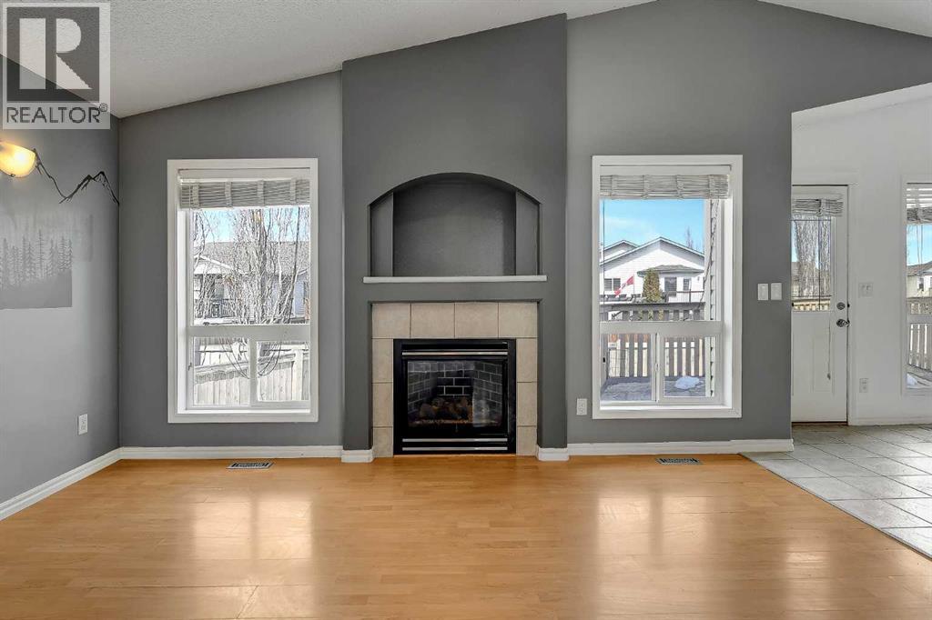 9718 66 Avenue, Grande Prairie, Alberta  T8W 2W1 - Photo 3 - A2302456