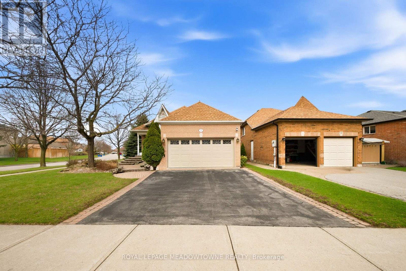 20 Huffmann Drive, Halton Hills, Ontario  L7G 5W4 - Photo 4 - W13011482