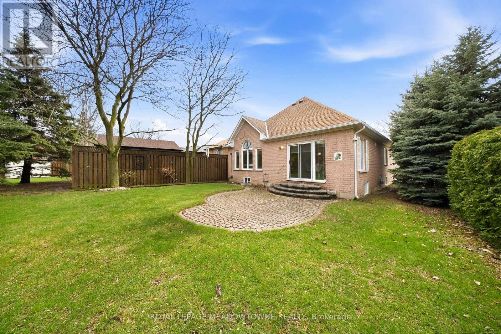 20 Huffmann Drive, Halton Hills, Ontario  L7G 5W4 - Photo 44 - W13011482