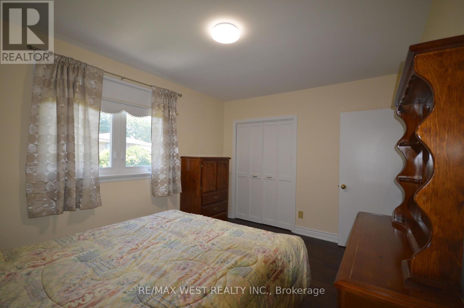 84 Kearney Drive, Toronto, Ontario  M9W 5J8 - Photo 17 - W13011532