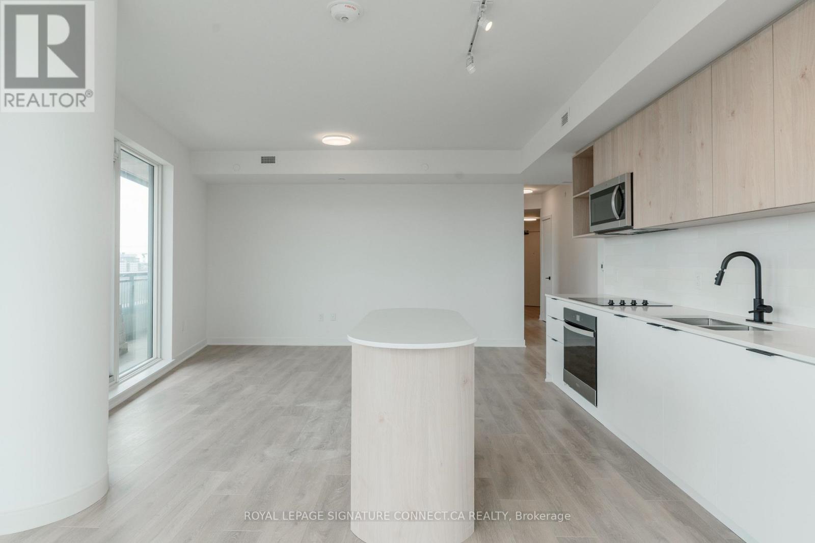 525 - 1185 Dupont Street, Toronto, Ontario  M6H 0G5 - Photo 4 - W13011540