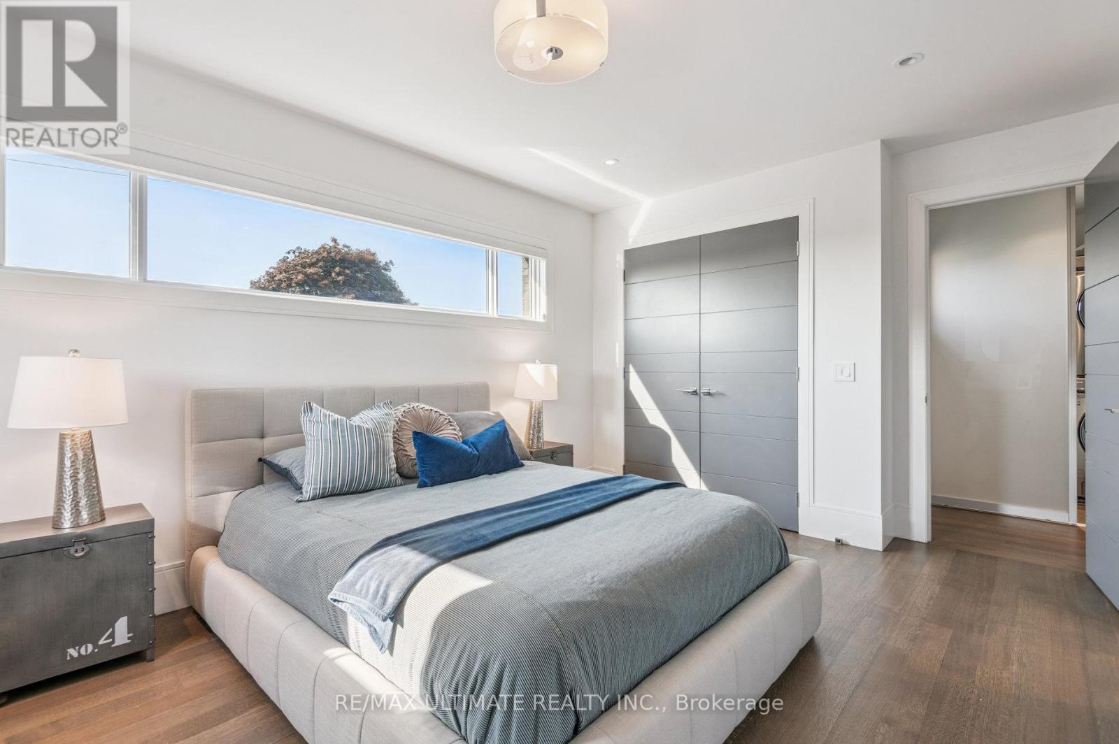 1139 Glengrove Avenue W, Toronto, Ontario  M6B 2K5 - Photo 25 - W13011556