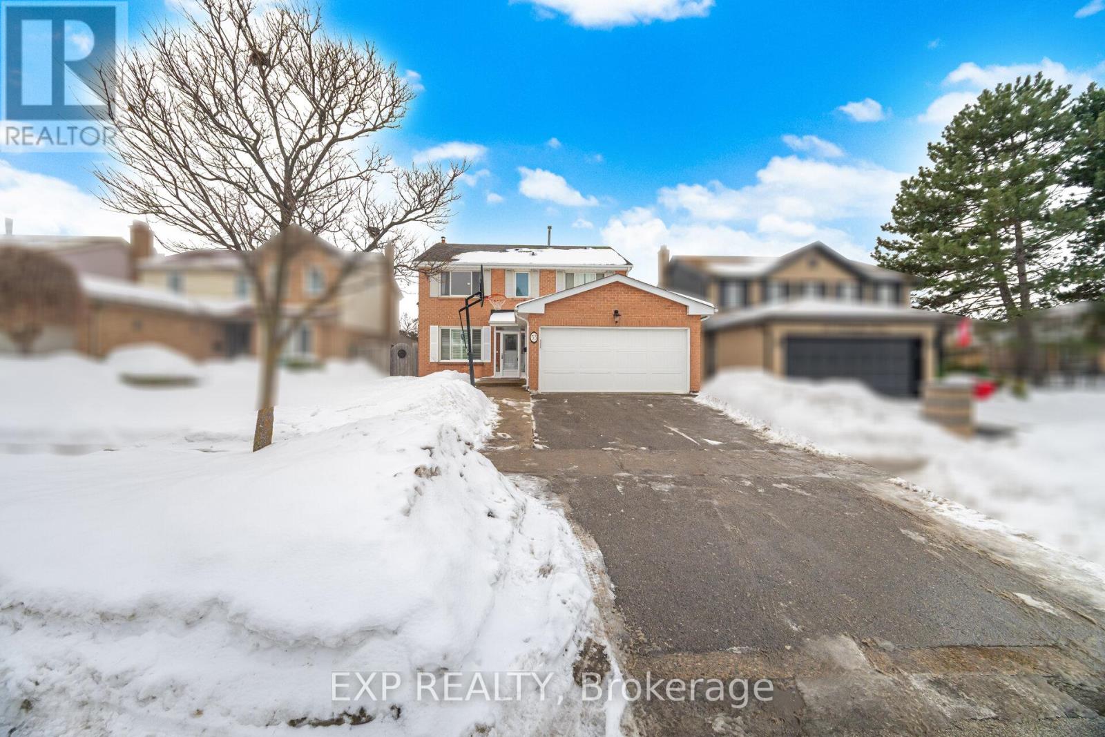 53 Northampton Street, Brampton, Ontario  L6S 3Z6 - Photo 2 - W13011560