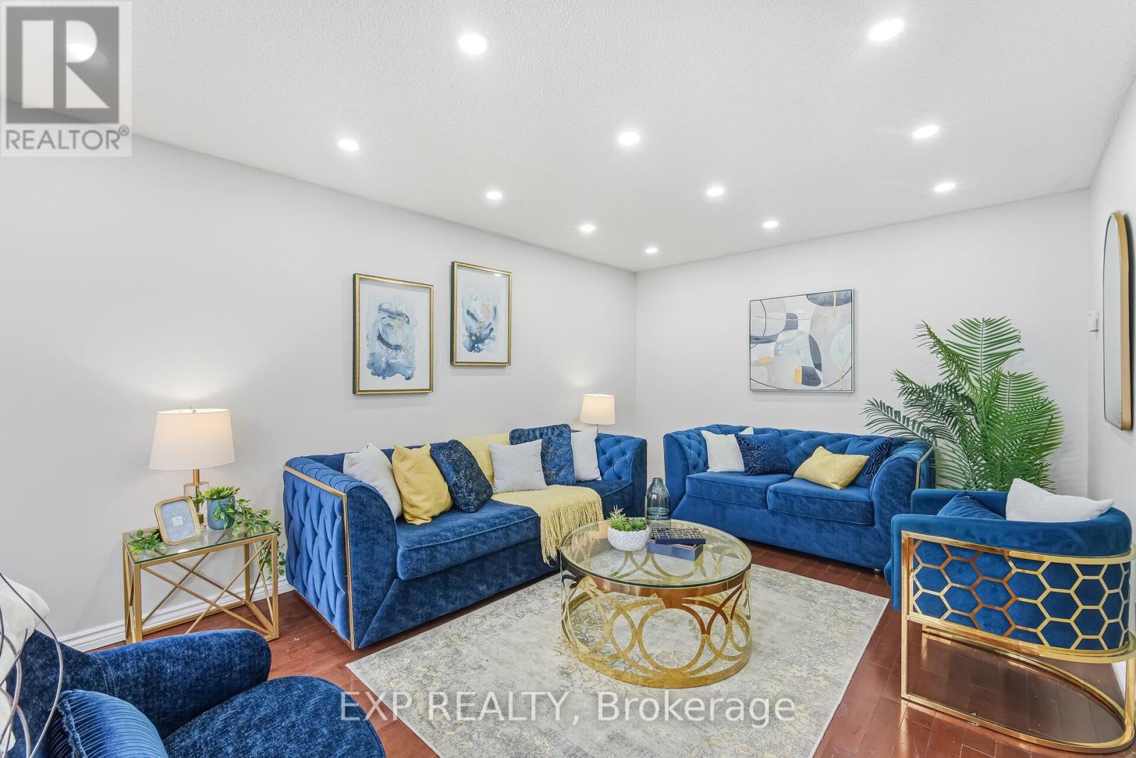 53 Northampton Street, Brampton, Ontario  L6S 3Z6 - Photo 3 - W13011560