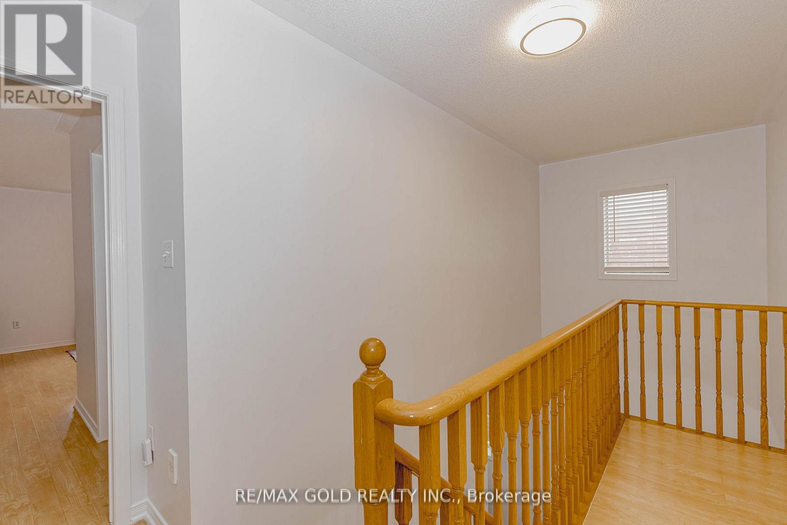 1105 Meadowgrove Court, Mississauga, Ontario  L5W 1J2 - Photo 19 - W13011570