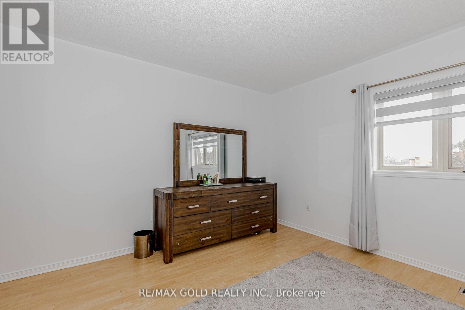 1105 Meadowgrove Court, Mississauga, Ontario  L5W 1J2 - Photo 22 - W13011570