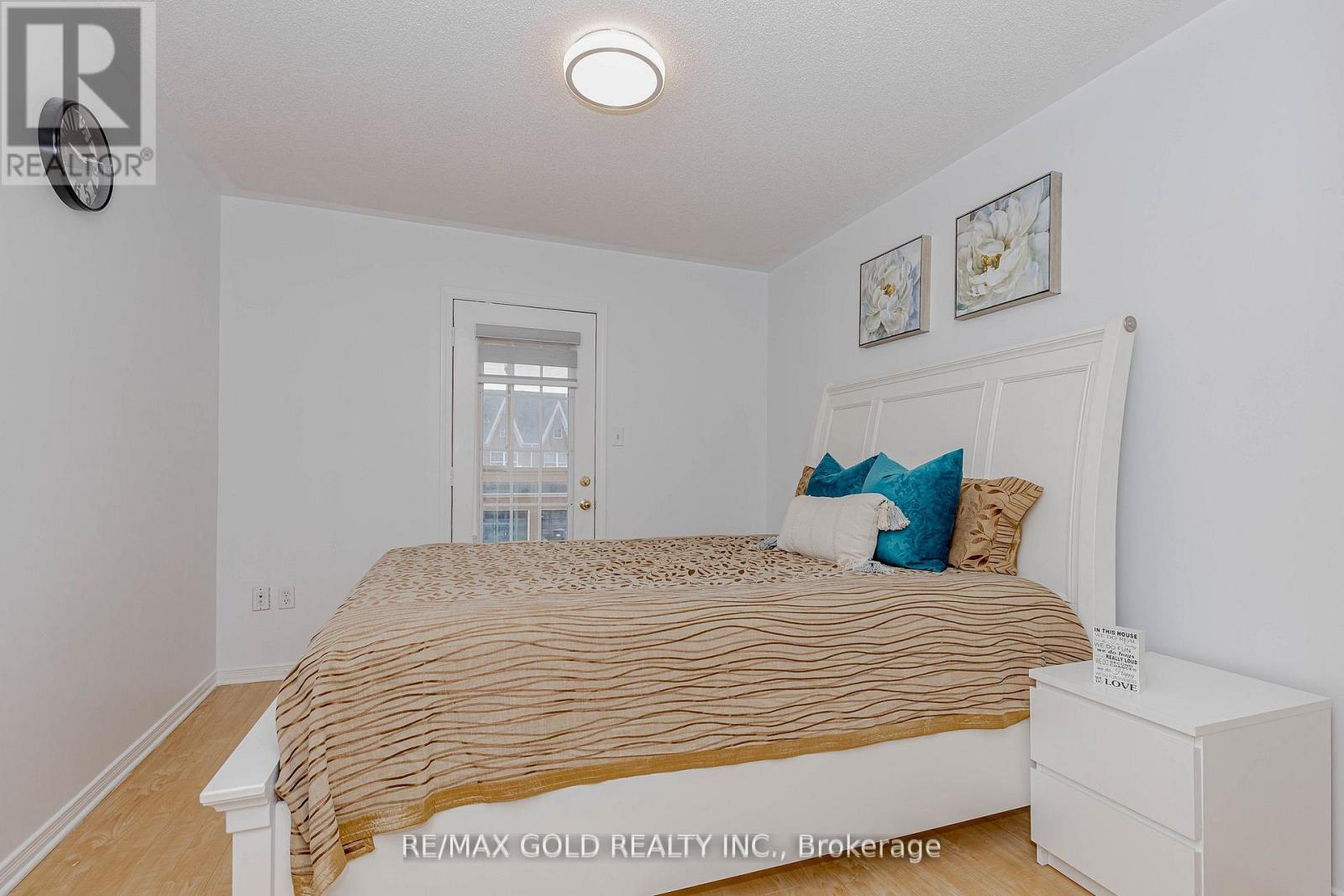 1105 Meadowgrove Court, Mississauga, Ontario  L5W 1J2 - Photo 27 - W13011570