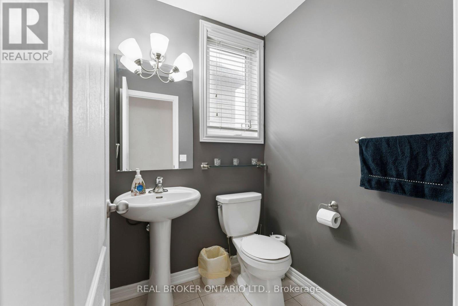 13 Icefall Road W, Caledon, Ontario  L7C 3T7 - Photo 21 - W13011586