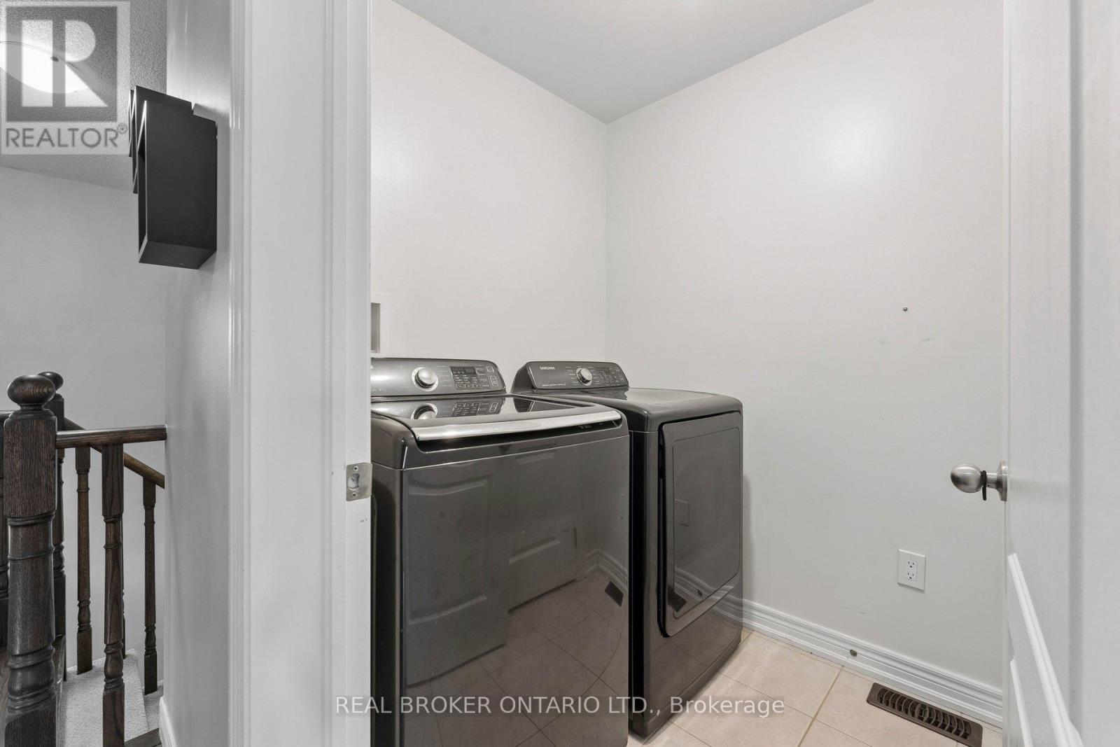 13 Icefall Road W, Caledon, Ontario  L7C 3T7 - Photo 34 - W13011586