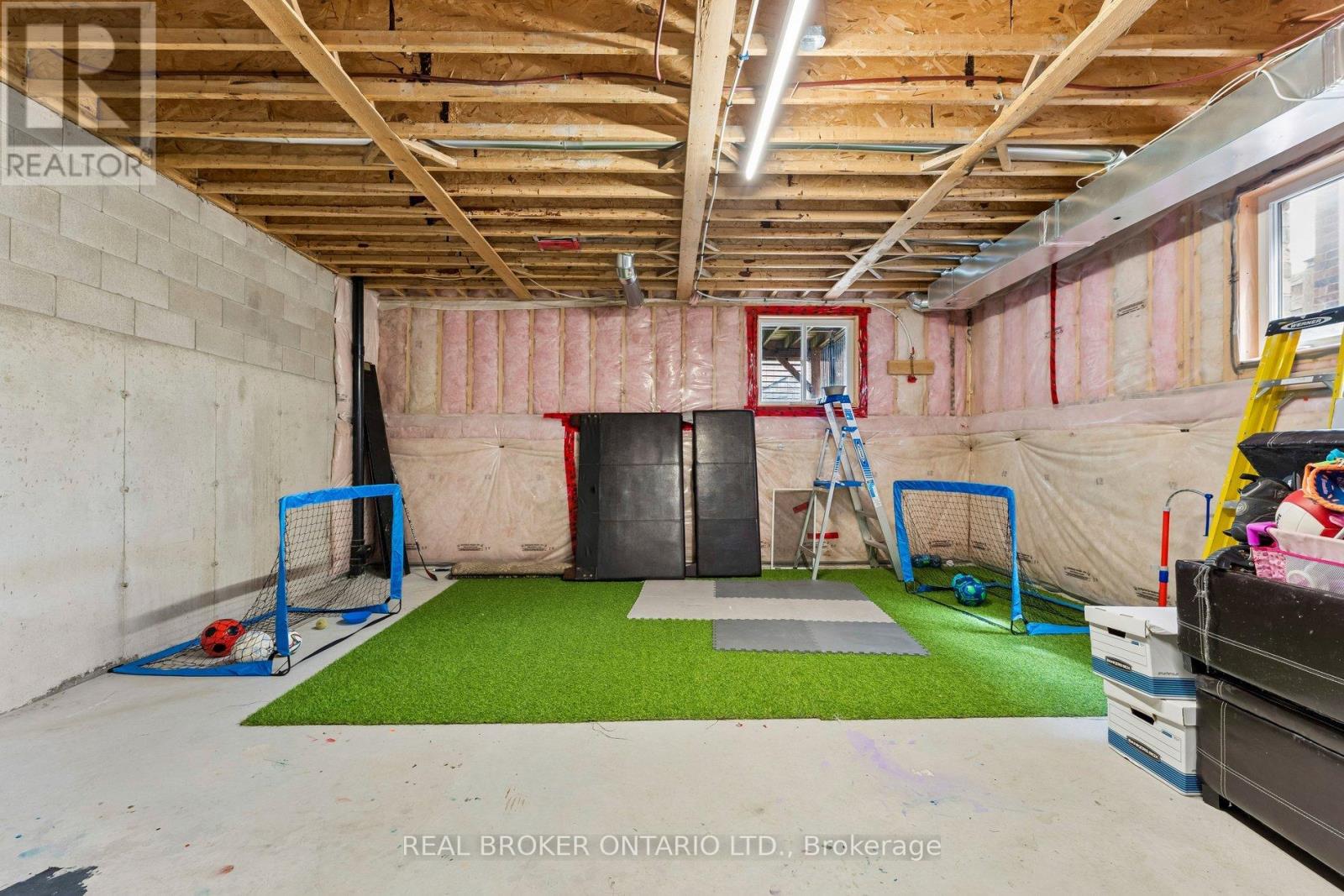 13 Icefall Road W, Caledon, Ontario  L7C 3T7 - Photo 42 - W13011586