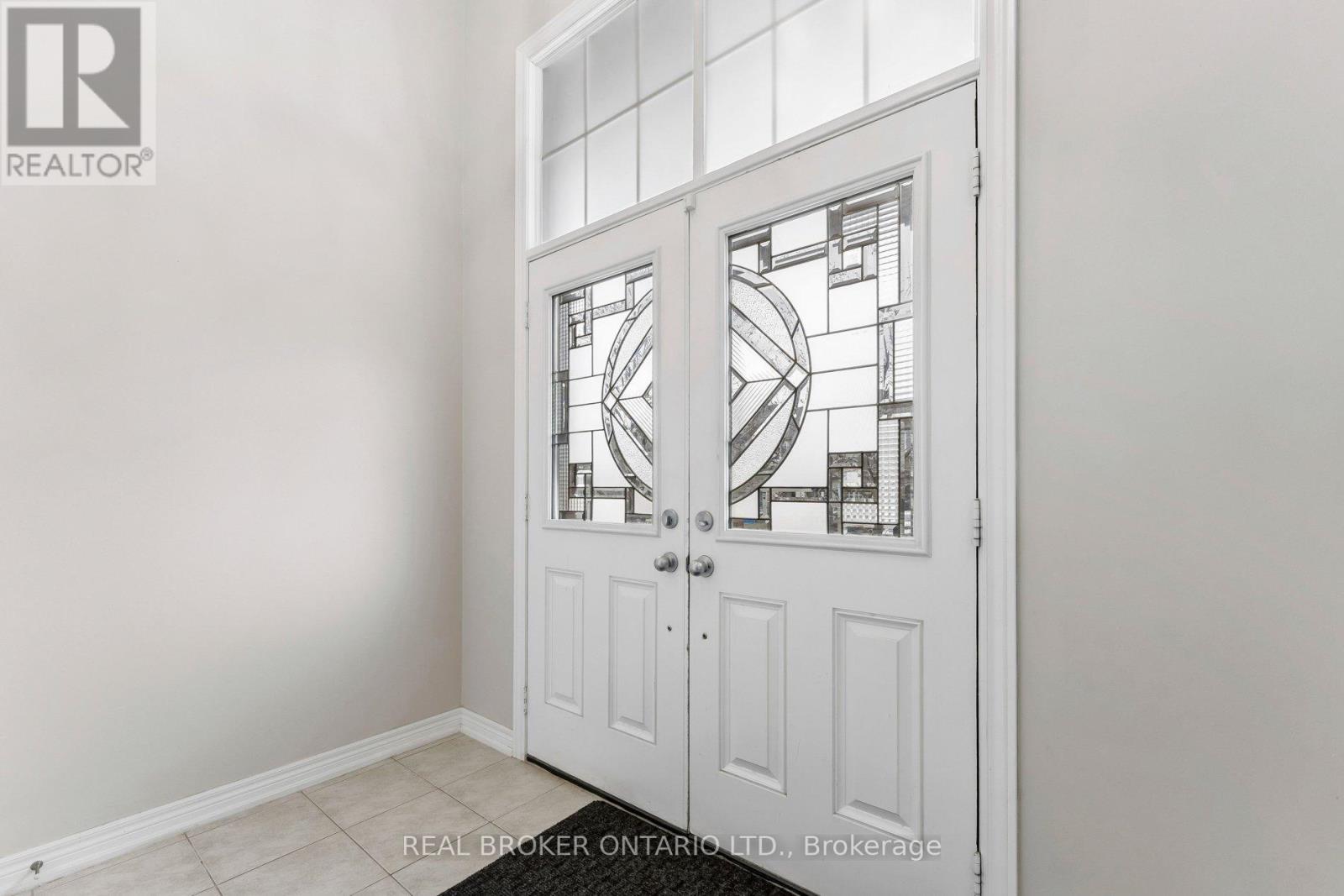 13 Icefall Road W, Caledon, Ontario  L7C 3T7 - Photo 6 - W13011586