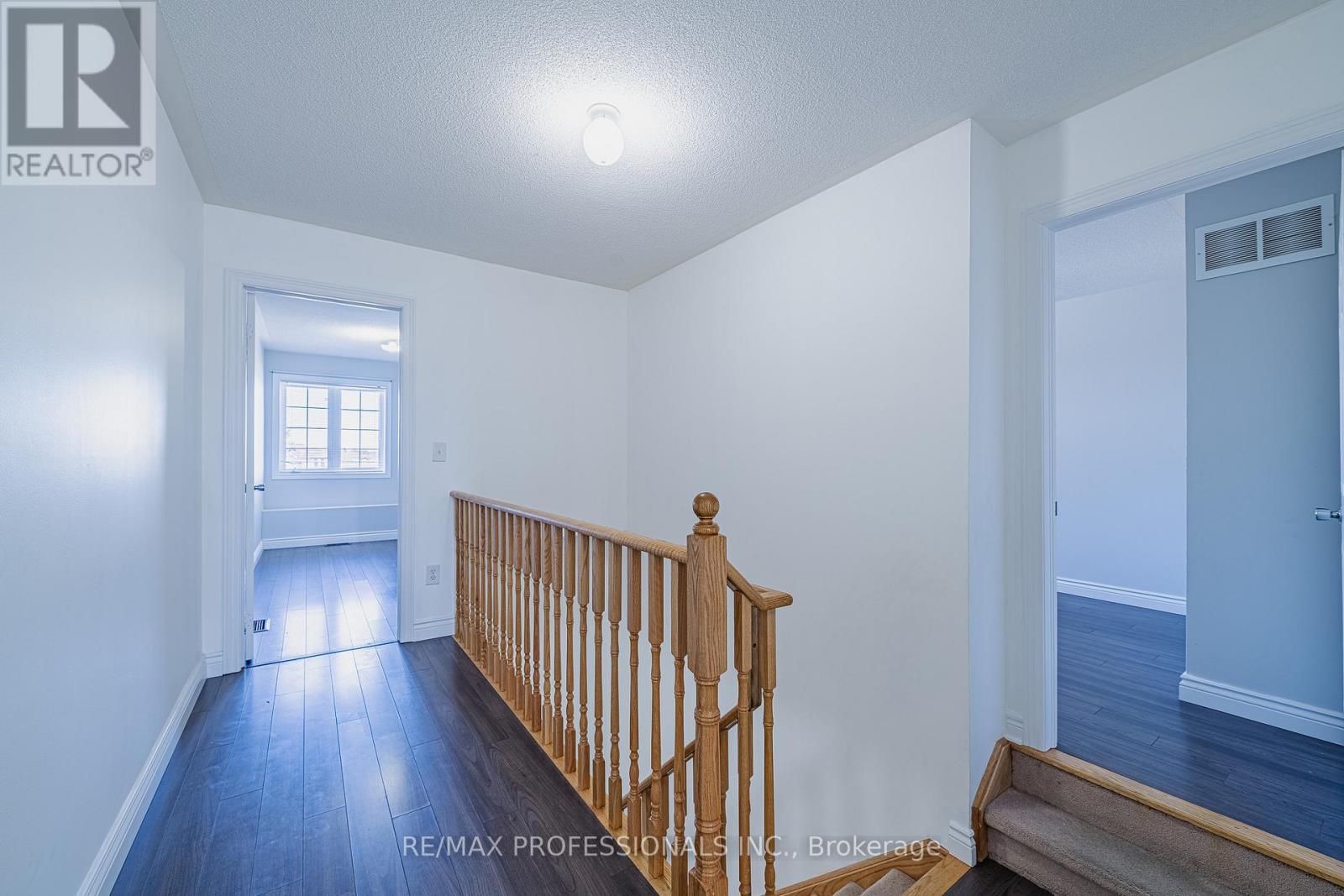 9720 Mclaughlin Road, Brampton, Ontario  L6X 0T8 - Photo 12 - W13011620