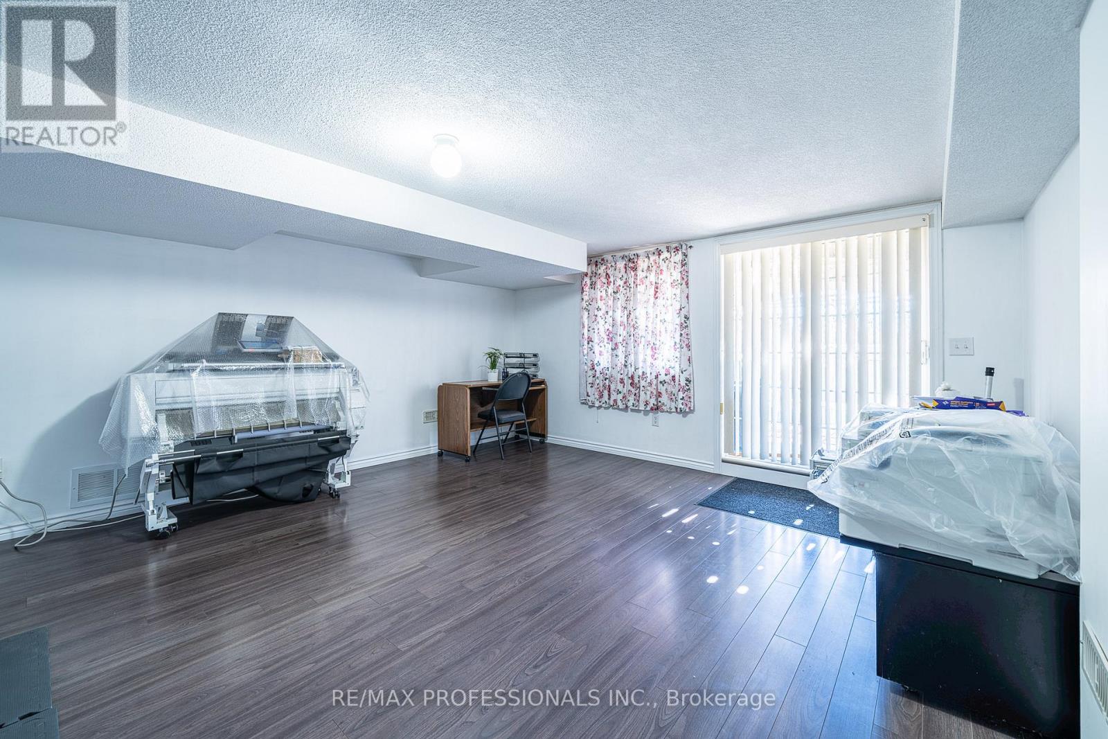 9720 Mclaughlin Road, Brampton, Ontario  L6X 0T8 - Photo 26 - W13011620