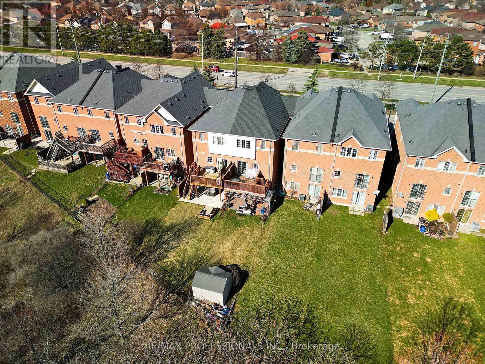 9720 Mclaughlin Road, Brampton, Ontario  L6X 0T8 - Photo 30 - W13011620