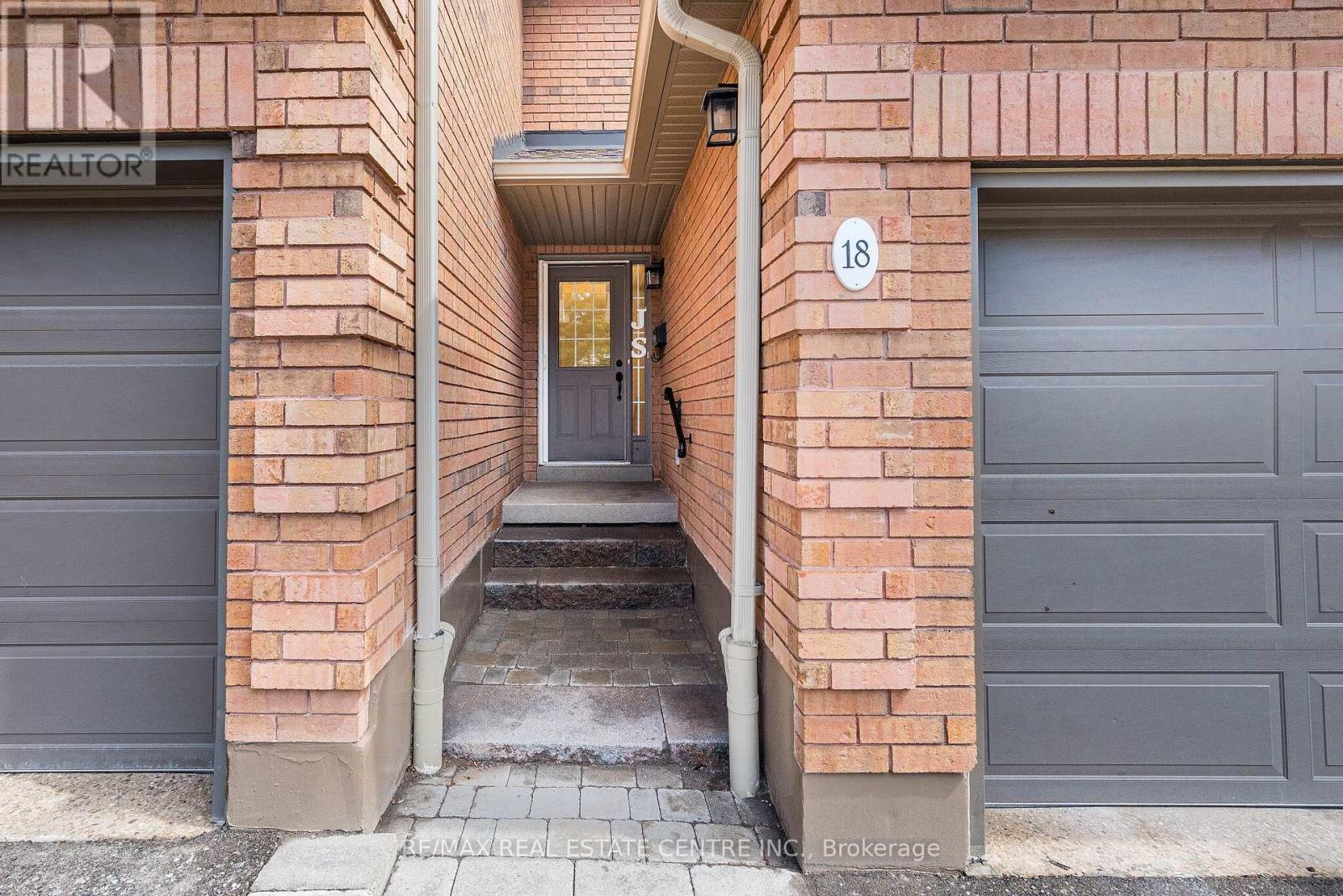 18 - 1905 Broad Hallow Gate, Mississauga, Ontario  L5L 3T4 - Photo 2 - W13011626