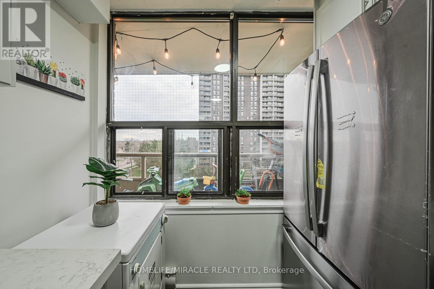 602 - 4 Kings Cross Road, Brampton, Ontario  L6T 3X8 - Photo 23 - W13011654