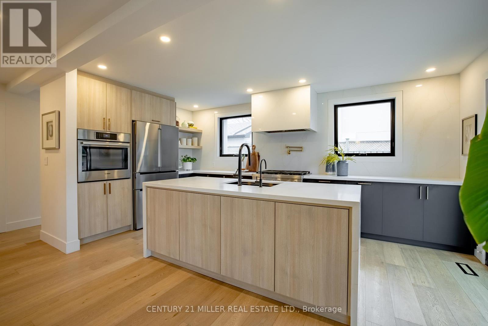 2433 Trevor Drive, Oakville, Ontario  L6L 5C4 - Photo 11 - W13011664