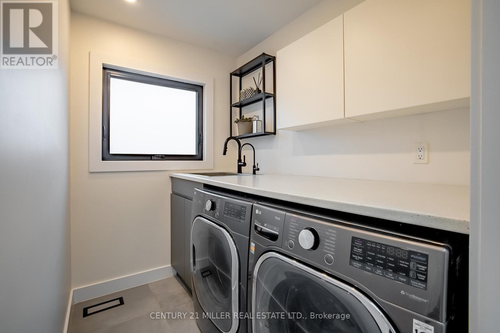 2433 Trevor Drive, Oakville, Ontario  L6L 5C4 - Photo 22 - W13011664