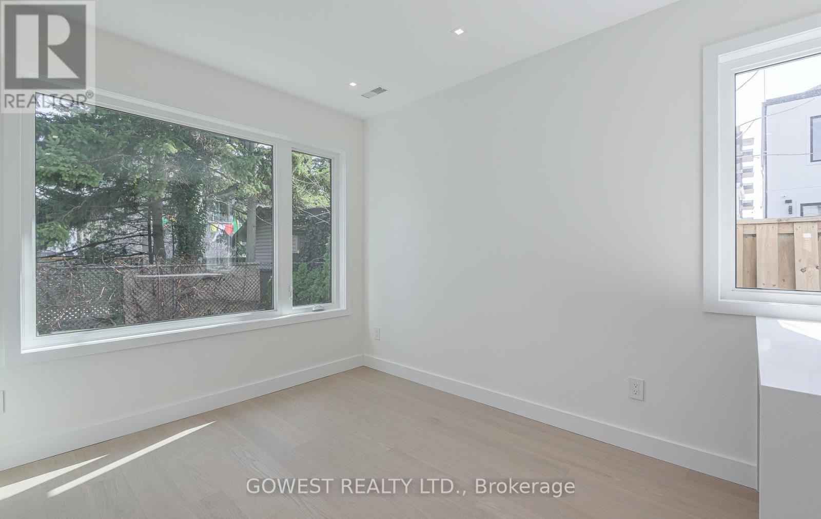 4 - 12 Twenty Second Street, Toronto, Ontario  M8V 3M1 - Photo 12 - W13011670