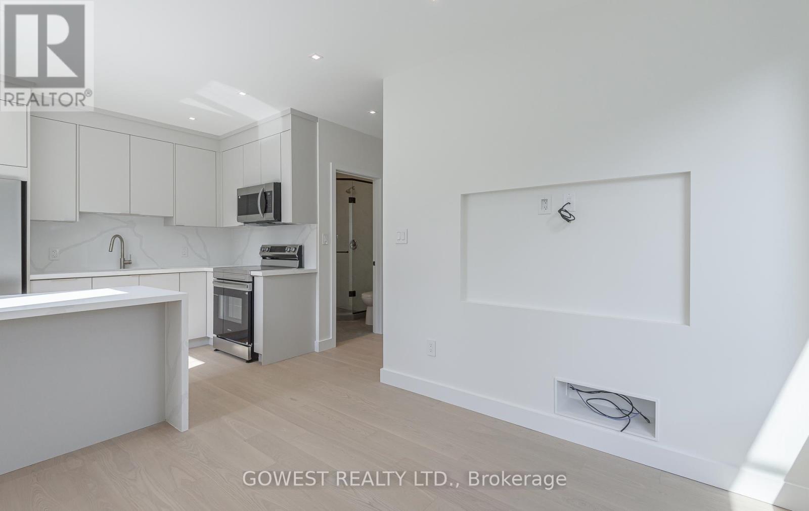 4 - 12 Twenty Second Street, Toronto, Ontario  M8V 3M1 - Photo 14 - W13011670