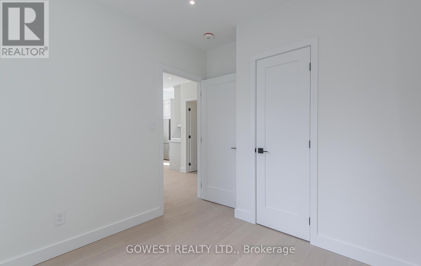 4 - 12 Twenty Second Street, Toronto, Ontario  M8V 3M1 - Photo 17 - W13011670