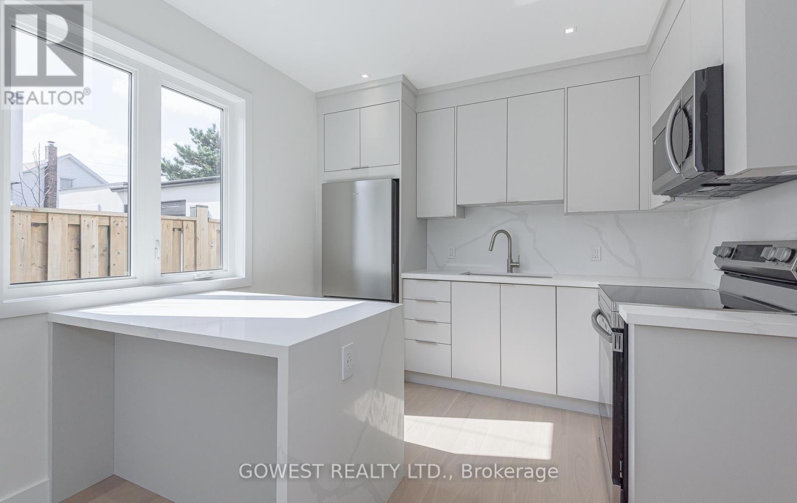 4 - 12 Twenty Second Street, Toronto, Ontario  M8V 3M1 - Photo 9 - W13011670